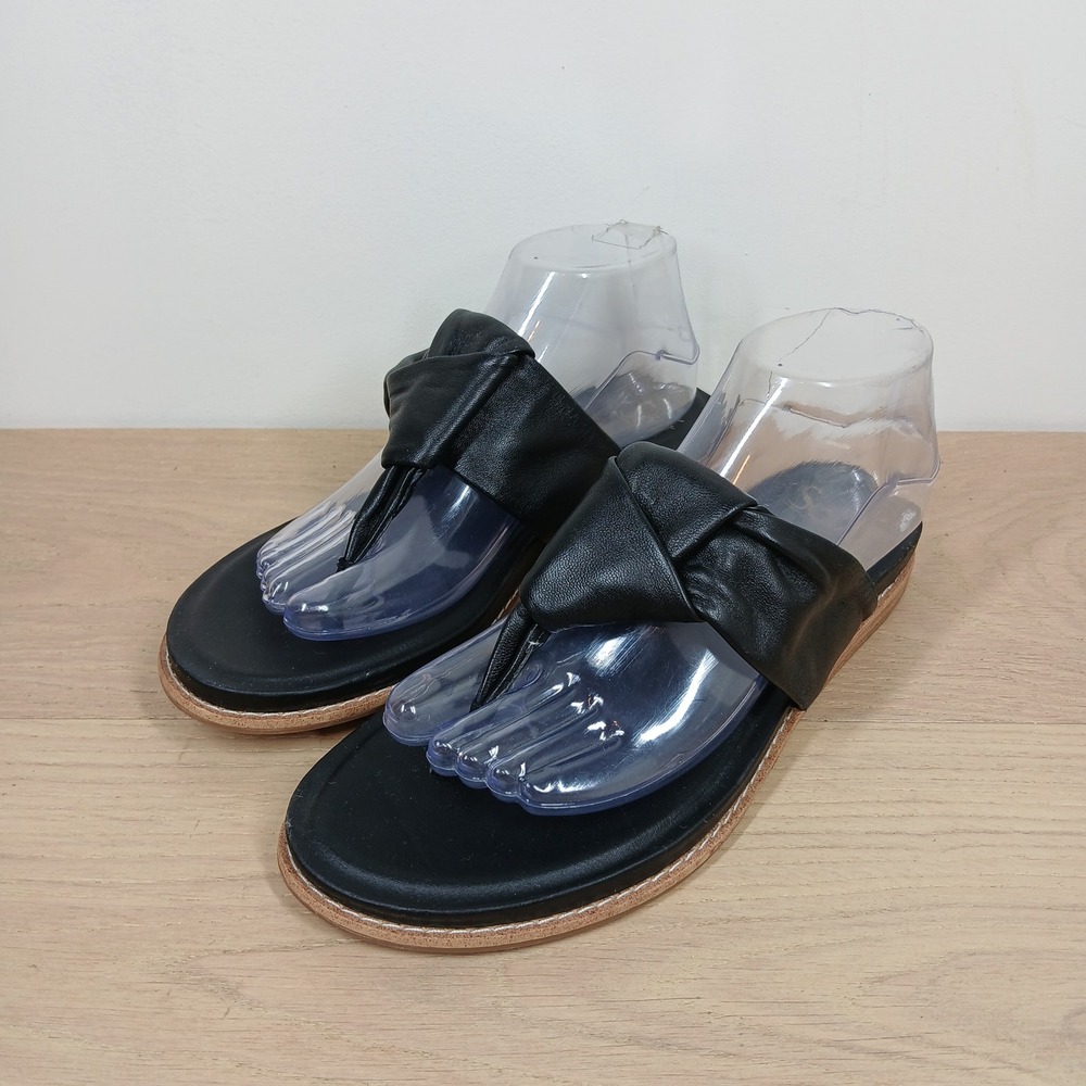 Söfft Sandals Women 9M Black Leather Thong Slide Knot Comfort Casual Summer